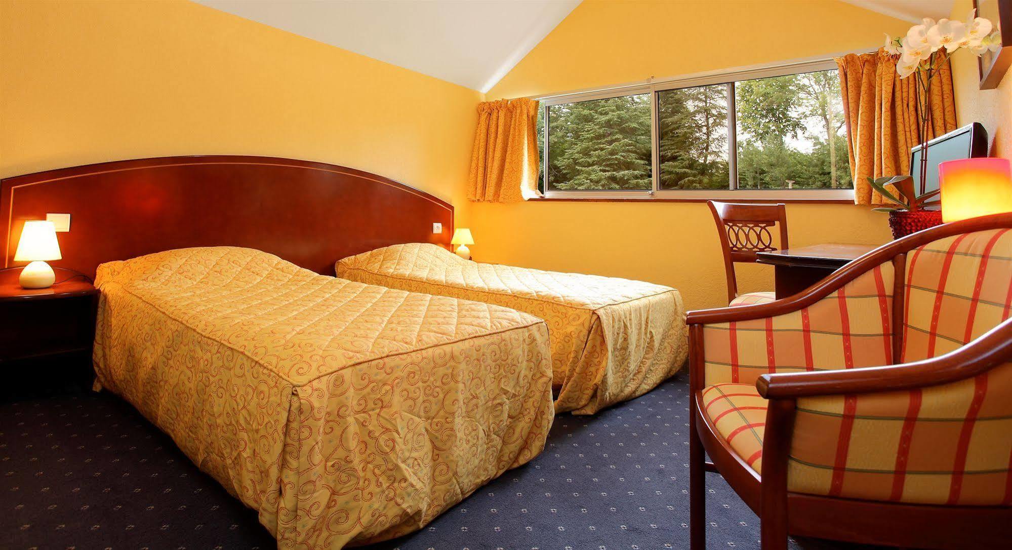 Hotel Le Clos Roussillon Pres De Sarlat Vitrac  Kültér fotó